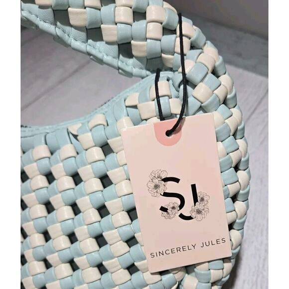 SINCERELY JULES White/Light Teal Woven Shoulder Bag NWT. 12x7" - Picture 3 of 7